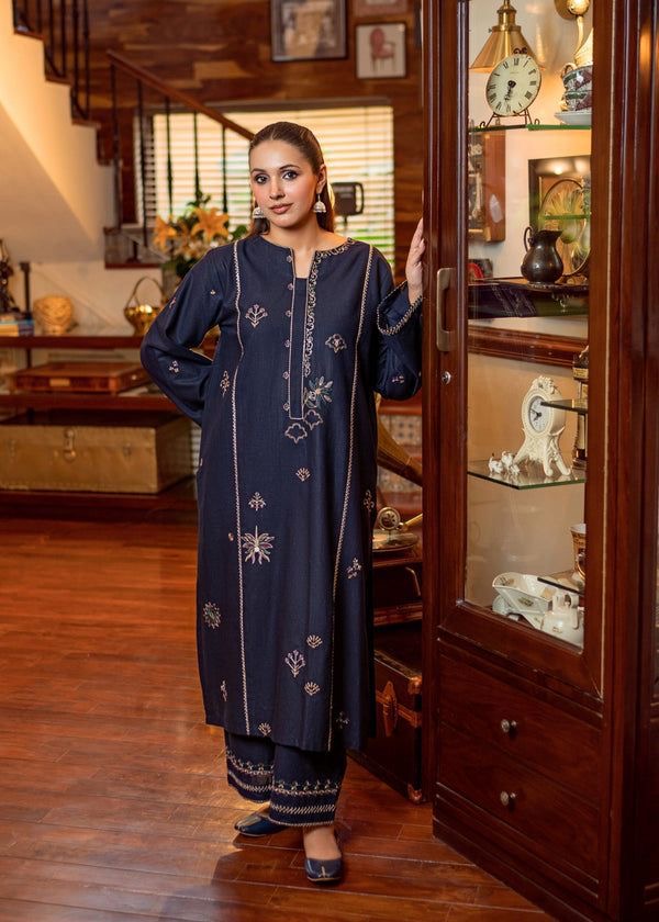LINEN EMBROIDERD UNSTICHED 2pc (NEAVY BLU)