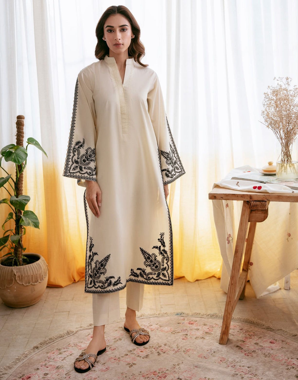 LINEN EMBROIDERD UNSTICHED 2PC (WHITE)