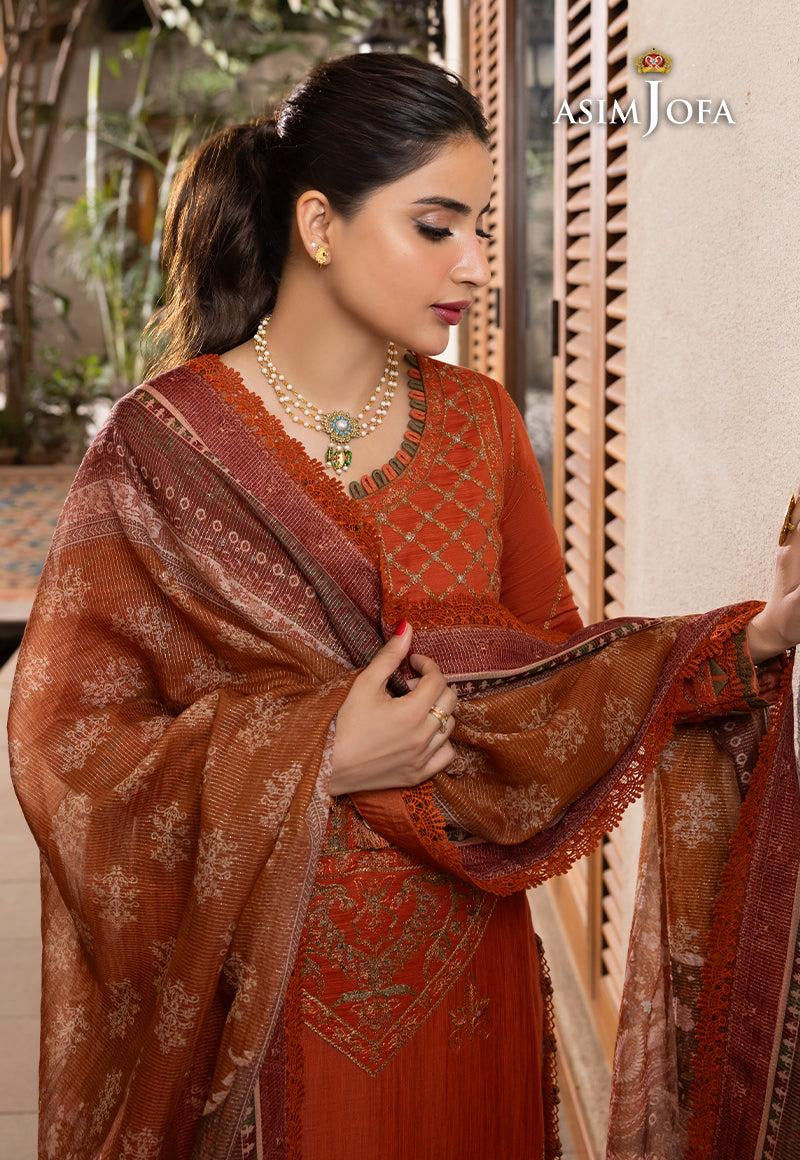 Heavy Embroidered Lawn 3pc