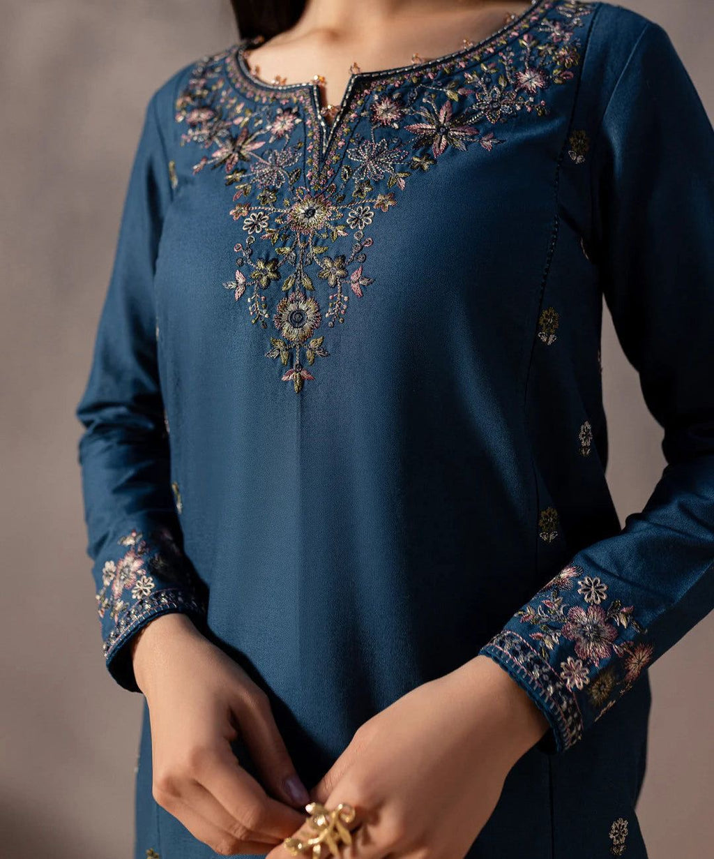 LINEN EMBROIDERD UNSTICHED 2PC (ROYAL BLU)
