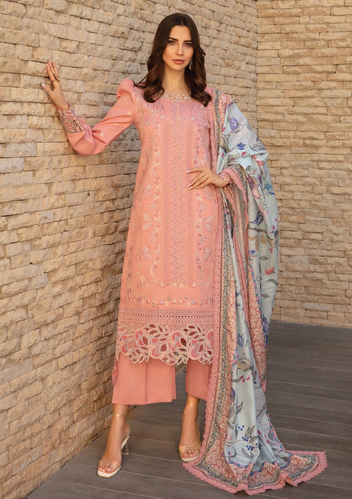 HEAVY EMBROIDERED LAWN 3pc