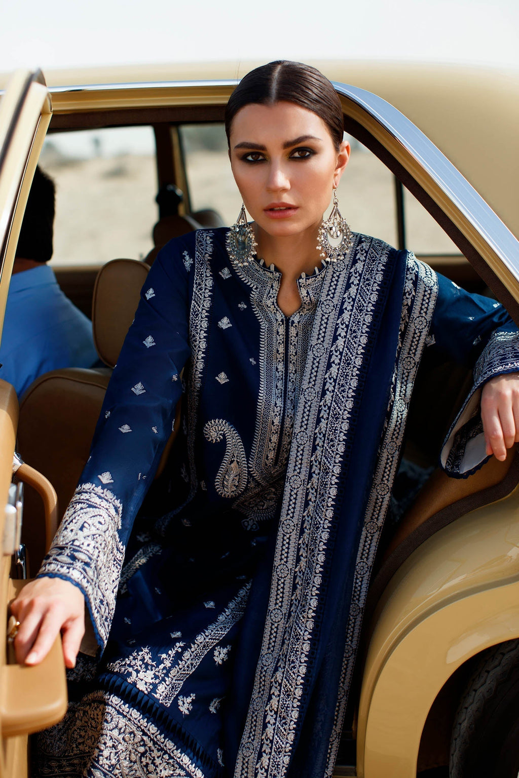 Heavy Embroidered Lawn 3pc