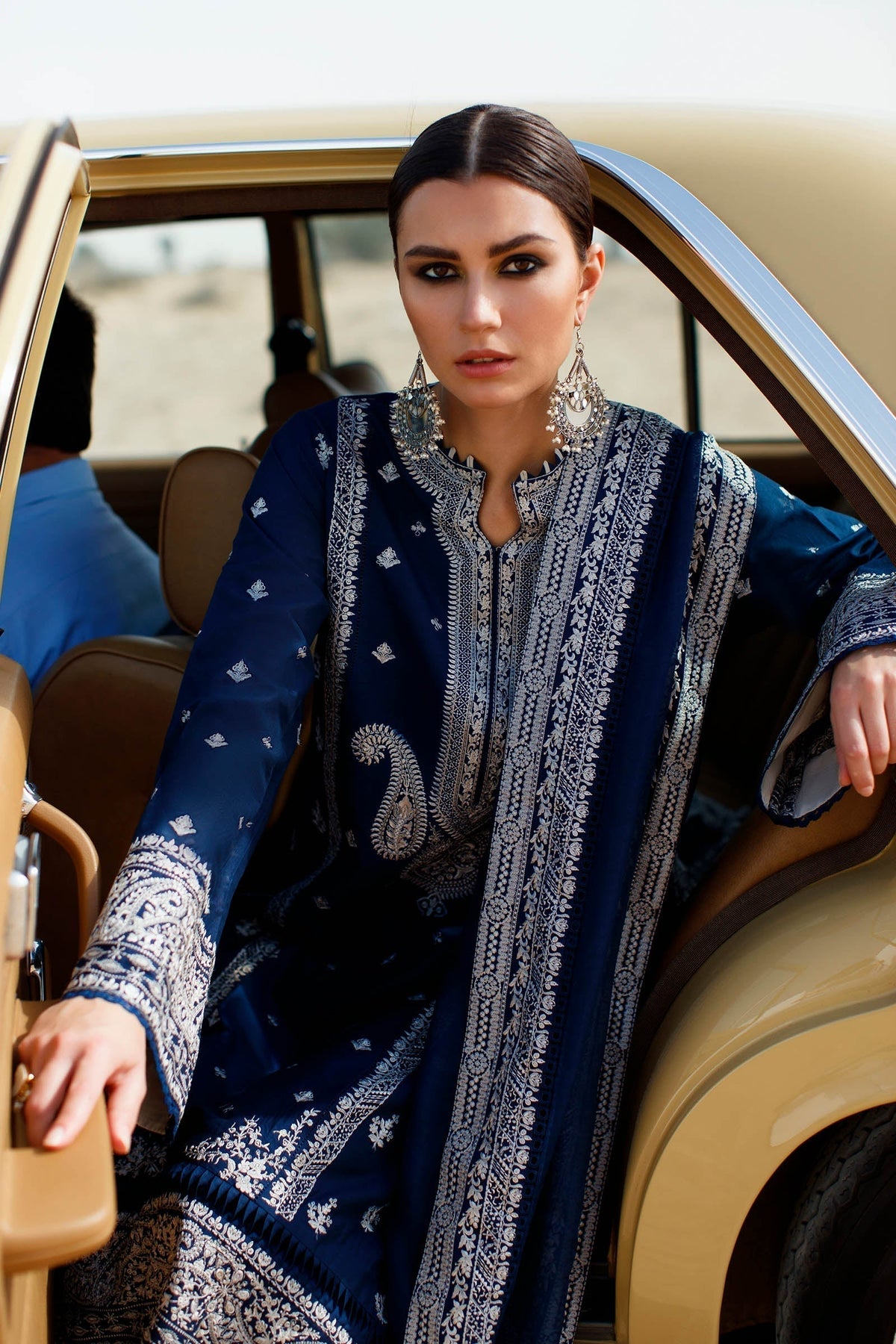Heavy Embroidered Lawn 3pc