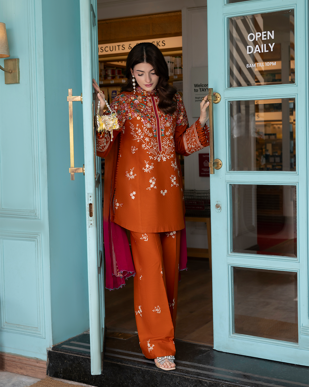 NEW ARTICAL IN WINTER DHANAK EMBROIDERD UNSTICHED 3PC (U-U5470)