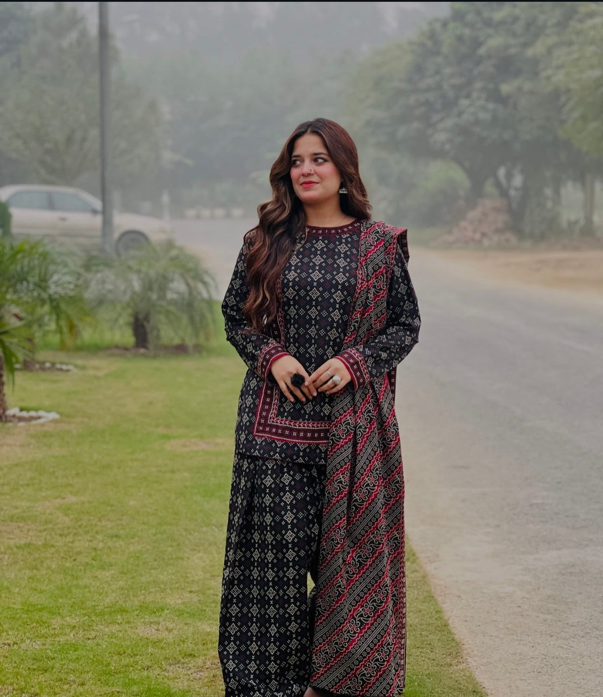 Uswa Zia Lawn Swiss 3pc (7268)