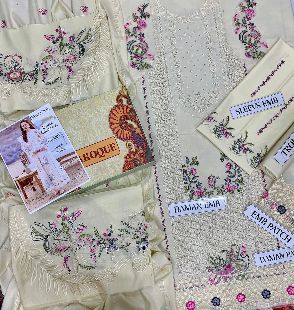 QALAMQAR DHANK EMBROIDERD UNSTICH 3pc(U-U-765)