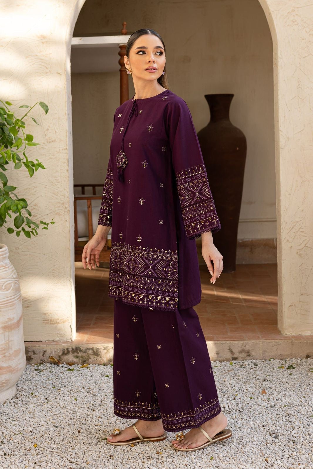 LINEN EMBROIDERD UNSTICHED 2PC (DARK PURPAL)