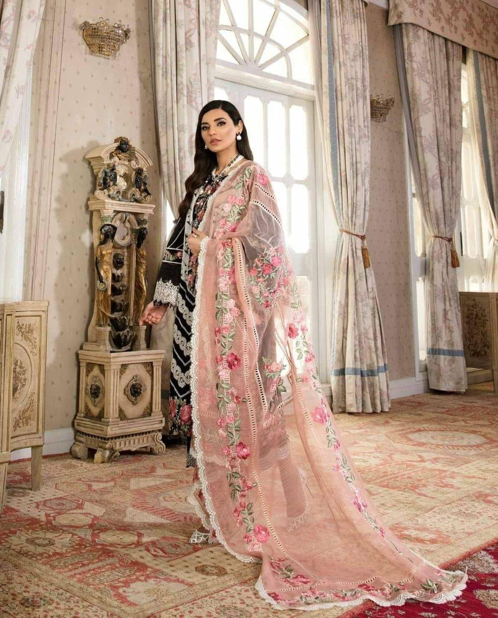 Heavy Embroidered Lawn 3pc